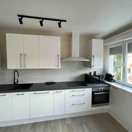 Proche De Toutes Commodites Apartment Metz